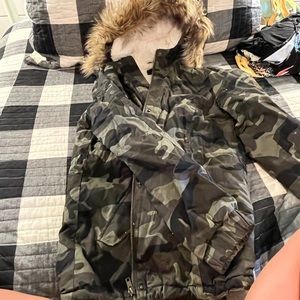 Camp winter coat